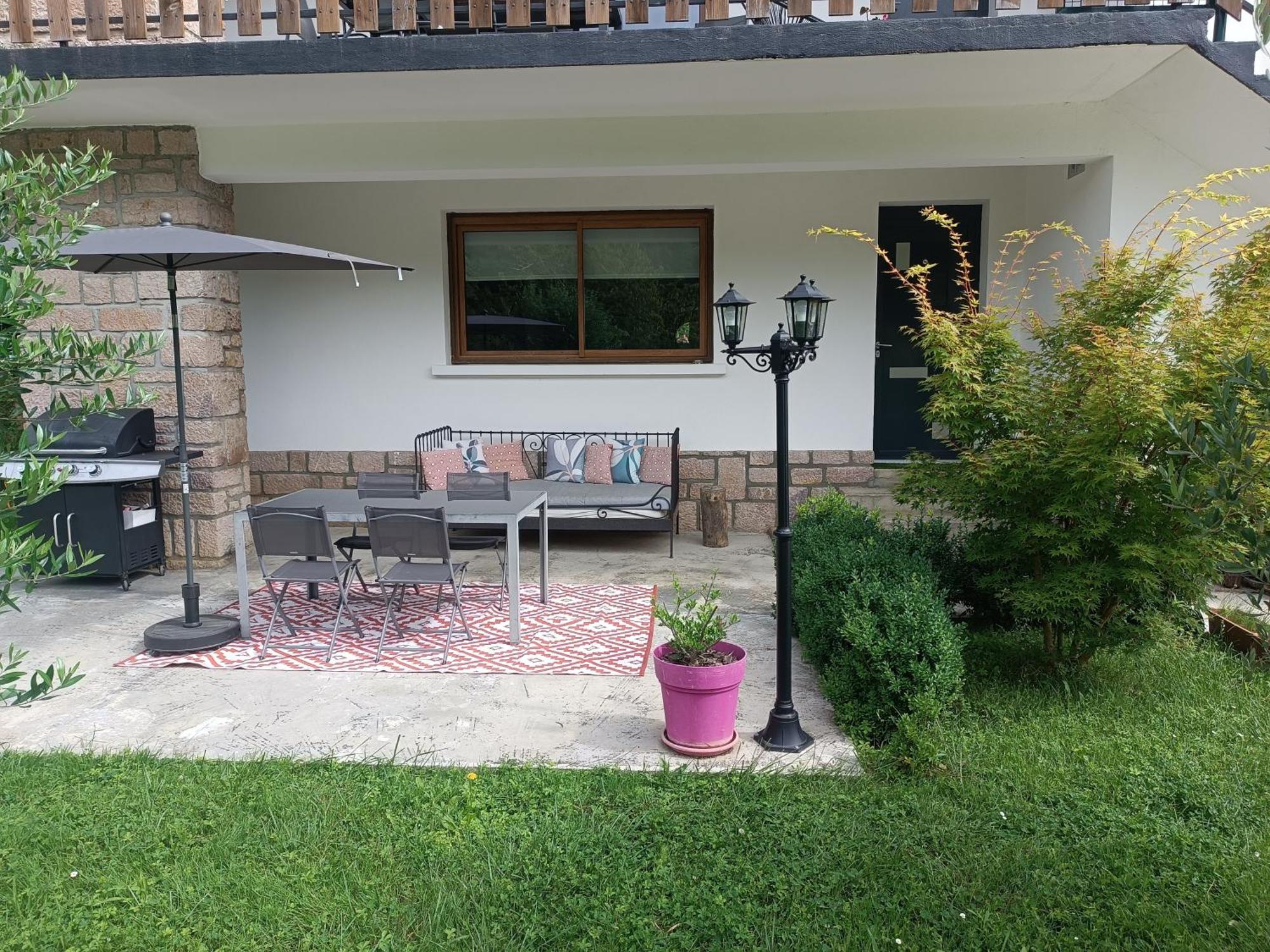 Bed and Breakfast Le Jardin De Moulis, Saint Girons, Ariege, Pyrenees, Zewnętrze zdjęcie